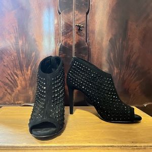 Michael Kors 7.5 Black Heels